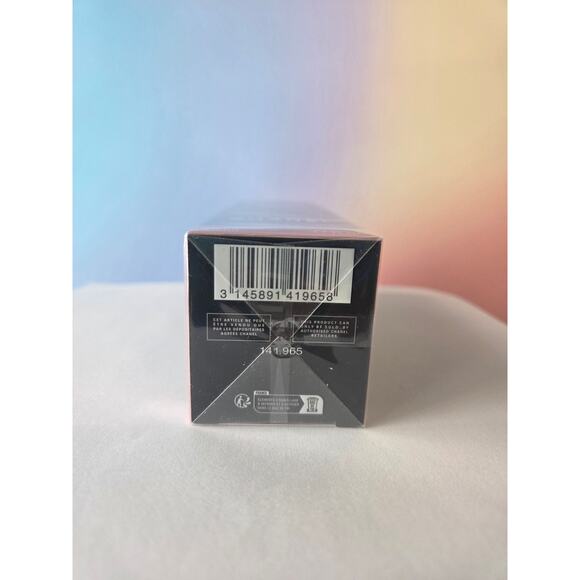 Chanel Le Lift Sérum 50 Ml/1.7FL OZ. RETAIL $255 NEW SEALED AUTHENTIC - Picture 3 of 3